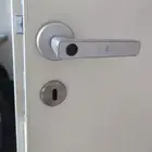قفل ذكي سمارت لوك smartlock للأبواب الخشبيه 75 ريال