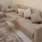 جلسة كاملة شاملة طاولات الخدمه والفرشة