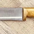 سكين ام شوكة قديمة