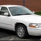 مطلوب ماركيز 2003 الى 2005 بسعر معقول