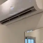 3مكيفات اسبليت 2طن و 1ونص طن استخدام شهر فقط