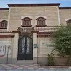 للبيع بيت دورين مستقله بحي طيبه