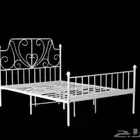 سرير مع مرتبه