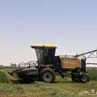 حصادة اعلاف ذاتيه نيوهلاند