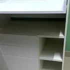 طاولة تغير وإدراج