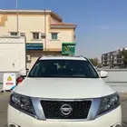 نيسان باثفايندر 2014 ممشي 166 الف خالي من الحوادث