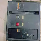 قاطع دائرة كهربائية رئيسي (Circuit Breaker)