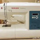 ماكينة خياطة SINGER Brilliance أصلية ونظيفة