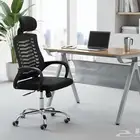 كرسي شبكي مريح طاولة مكتب أنيقة مزيج مثالي للراحة والأدا