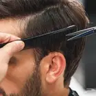 مطلوب صالون حلاقة