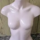 مجسمات . منيكان السعر 15 ريال