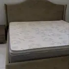 سرير مع مرتبة جديدد ب 1500