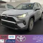 راف فور XLE 2025 فتحه سقف بنزين ب114.500 شامل الضريبه