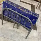 سرير حديد