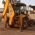 للايجار شهري سنوي بدون سائق Jcb
