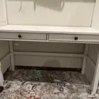 طاولة مكتب من ايكيا للبيع