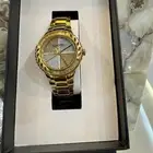 ساعه فرزاتشي اشتريتها 3000ابي ابيعها فقط 1299  استخدام حشمه