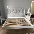 سرير ايكيا بالمرتبه شبه جديد تماما ب 300 ريال