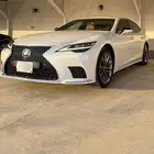 للبيع لكزس LS500 بنزين 2021 فل كامل