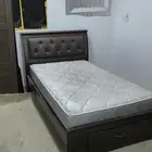 غرفة نوم رئيسي كامله و غرفة أطفال سرير واحد للبيع للانتقال