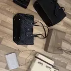 شنط مستعمله ( الشنطه الوحده ب 20 فقط )