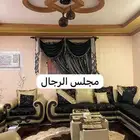 طقم كنب مع طاولات للبيع
