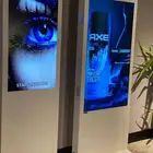 شاشة اعلانات طولية