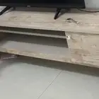 طاولة تلفاز للبيع