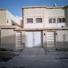 للبيع فيلا دبلكس حي النرجس قمرا 9 المساحه 275