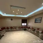 كنب مجلس و طاولة طعام للبيع مستعجل
