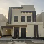 فيلا ببوابه الشرق