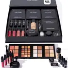 بوكس مكياج 180 ريال