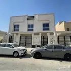 للبيع فيلا دوبلكس فاخرة جديدة في حي طيبة