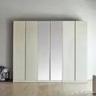 للبيع دولاب جديد من هوم سنتر حجم كبير جدا