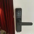 جهاز قفل باب ذكي
