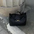 شنط بوتيقا هبة الصيف لاتفوتكم بنات