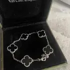 Van cleef Alhambra bracelet  5 motifs