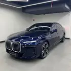 بي ام دبليو 740i