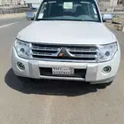 mustibishi pajero full option sale. model. 2008 rate 17..