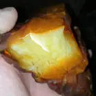 حجر كهرمان طبيعي خام361 g
