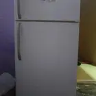 ثلاجه فريزر للبيع نظيفه
