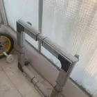 قاعده بعجلات تتكبر و تتصغر