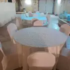 تأجير كراسي وطاولات وزل