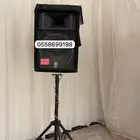 دي جي نسائي مع مشغلة تأجير كشاف متابعة العروس
