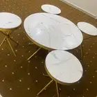 للبيع طاوله قهوه مع خدمة