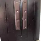دولاب ملابس