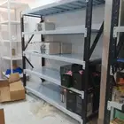 رفوف ابيض مع اسود