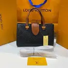 شنط لويس فيتون درجه اولى مع الملحقات