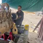 ميكانيكي معدات ثقيله فحص معدات صيانه وضوضيب كسارات
