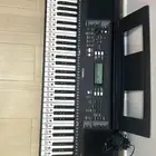 اورغ Yamaha PSR-E373 شبه جديد مع كامل ملحقاته